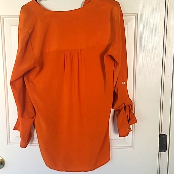Sz 2 100% silk DVF blouse - Picture 7 of 7
